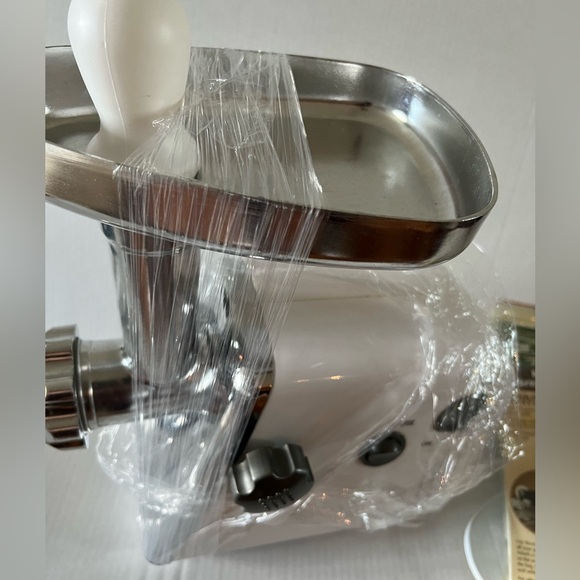 Electric Meat Grinder - Picture 7 of 16